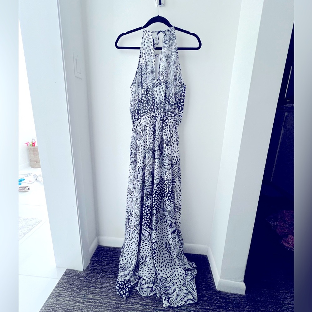 VICI Bandana Print Maxi Dress